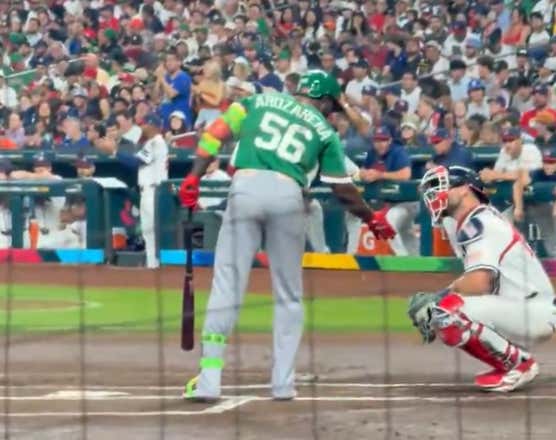 Well Actually, Cal Raleigh Is An American Hero For Not Shaking Randy Arozarena's Hand At The Plate