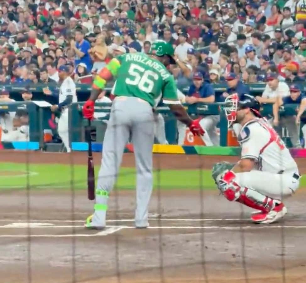 "He Can Take That 'Good To See You' And Shove It Up His Ass" - Randy Arozarena Did Not Mince Words And Went On a Profanity-Laced Tirade About Mariners Teammate Cal Raleigh Snubbing His Handshake Last Night