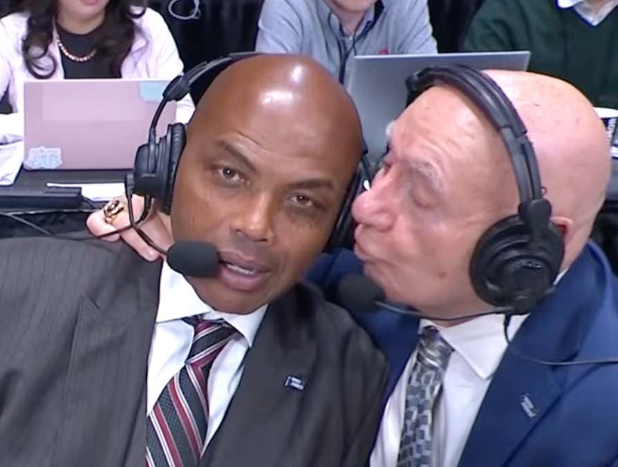 Brian Anderson Had No Chance Keeping Charles Barkley/Dick Vitale Focused On Their First Four Game And It Was A Perfect Broadcast