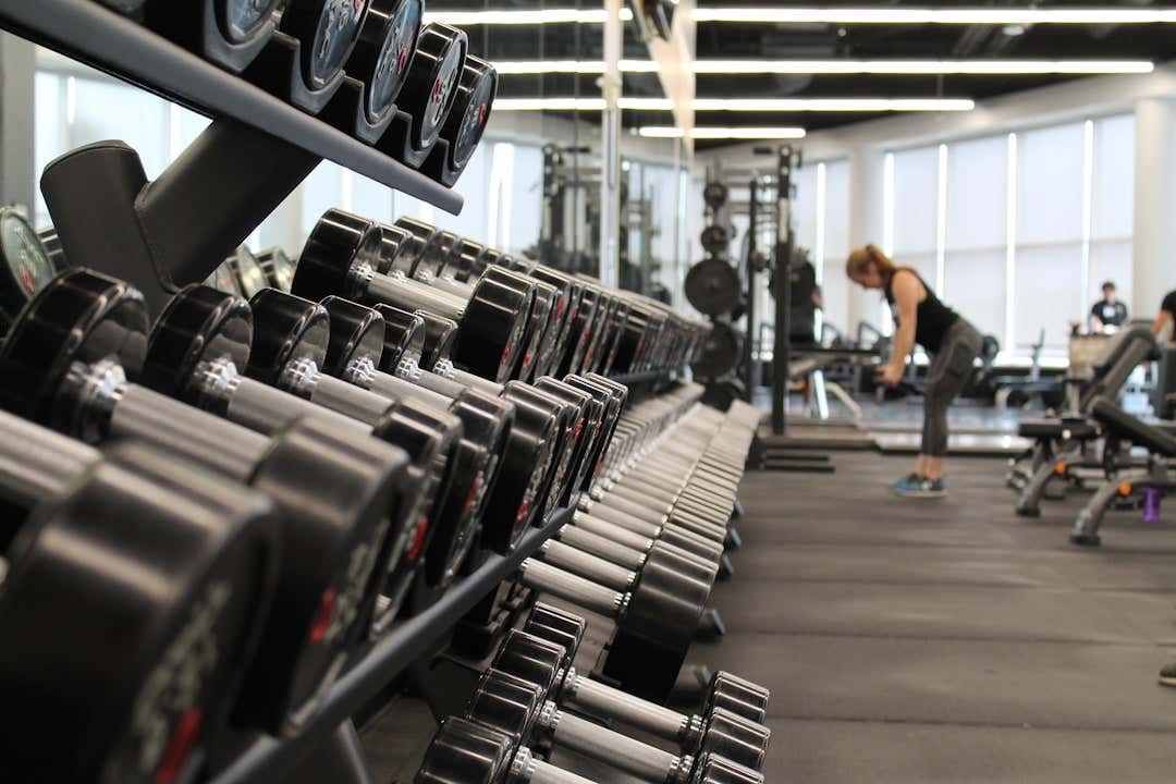 The phone epidemic in gyms across our country NEEDS TO STOP