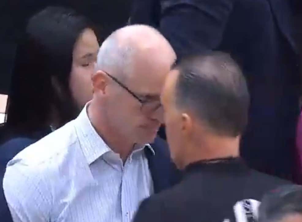 "It was absolutely nothing." The Internet Lost Their Minds Over Dan Hurley's Sideline Interaction And Referee Roger Ayers It Was A Big Nothingburger