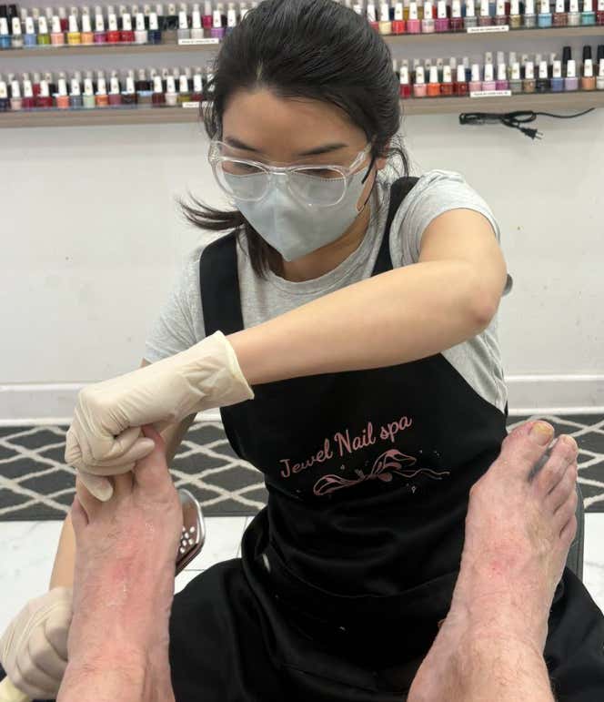 NSFW: Mintzy's Feet Pics Just Dropped