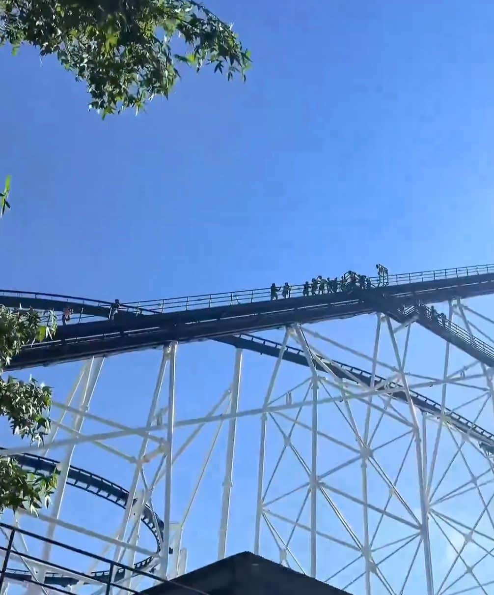 Power Outage at Six Flags Over Texas Forced Riders to Climb Down From The Top of a Roller Coaster
