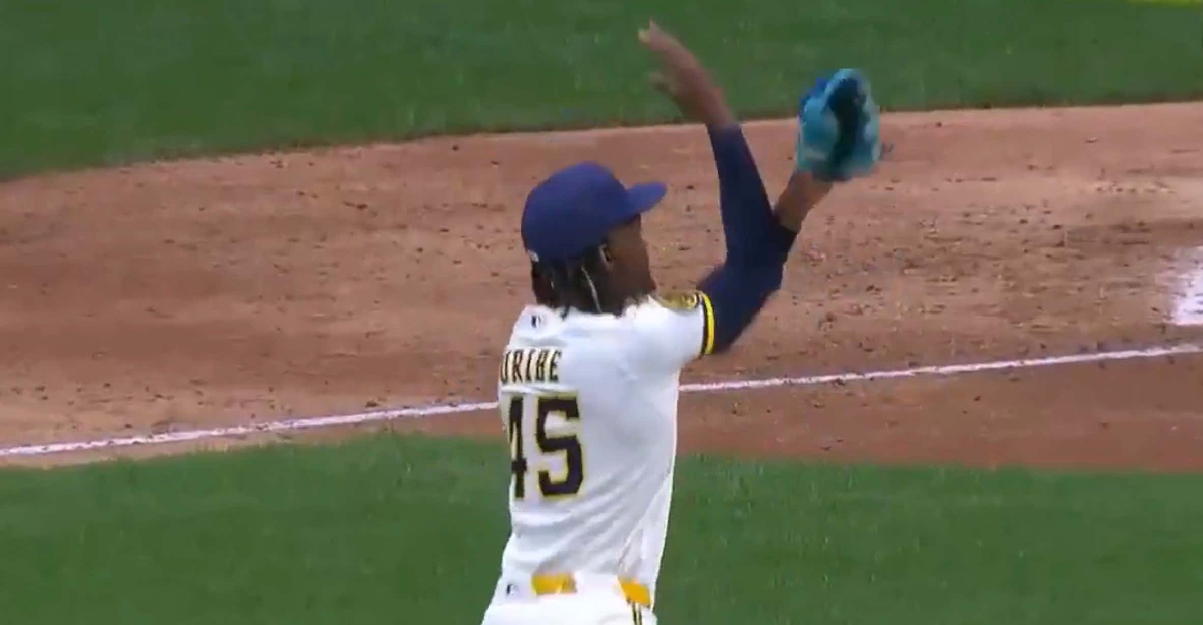 It Took Some Restraint By Alec Burleson to Not Charge Brewers Pitcher Abner Uribe After He Gave an EMPHATIC "Suck It" To The Cardinals Dugout