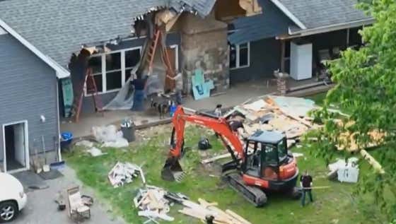 That'll Show Her! – Pennsylvania Man Destroyed His Family Home With an Excavator After Wife Threatened to End Their Marriage