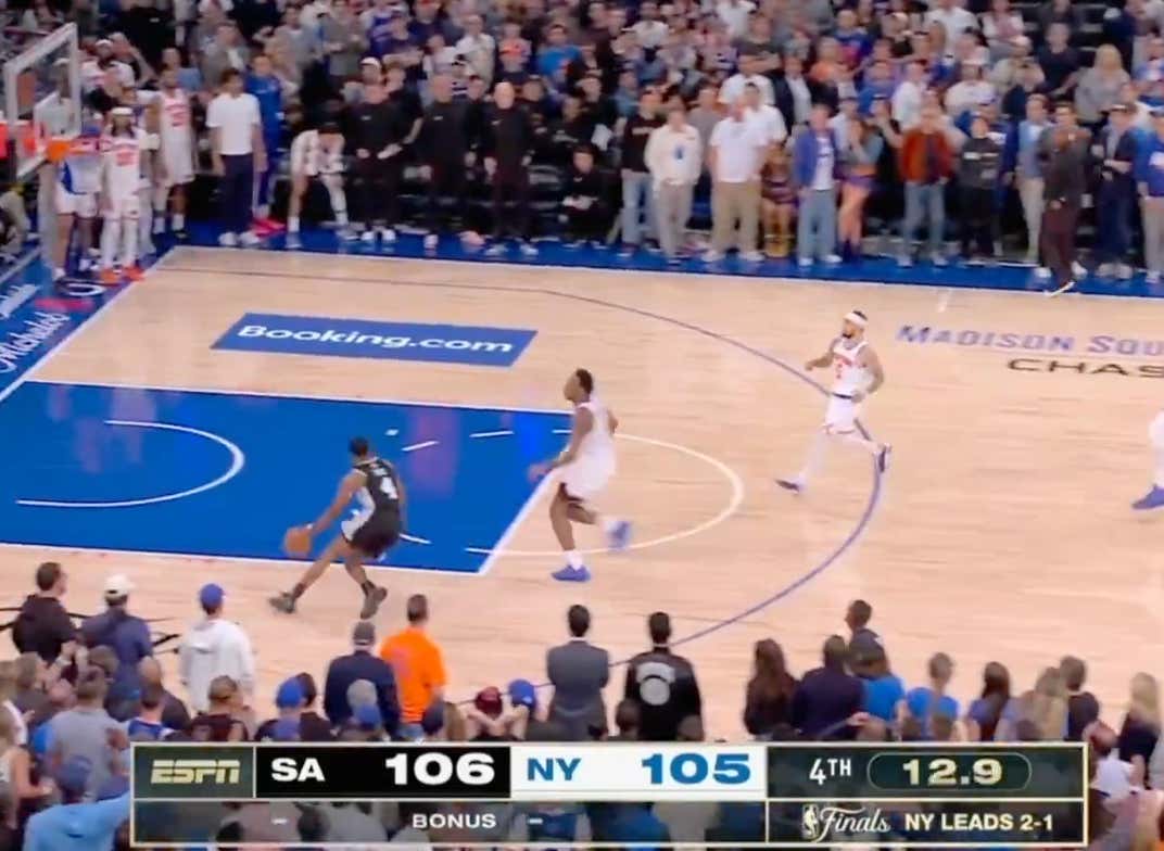 De'Aaron Fox Is Now The Proud Owner Of Arguably The Dumbest Play In Basketball History