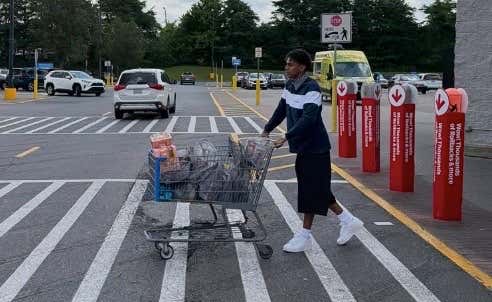 The Best Soccer Player in The World Was Spotted Shopping at a Wal-Mart in Fort Oglethorpe, Georgia