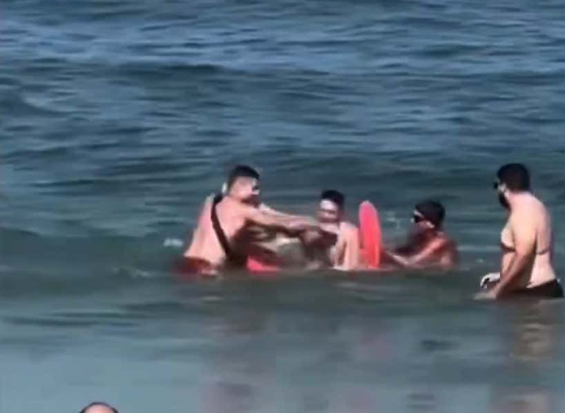 These Jersey Shore Lifeguards Deserve the Raise of a Lifetime After Having to Beat the Shit Out of Some Drunk Dipshit in the Water