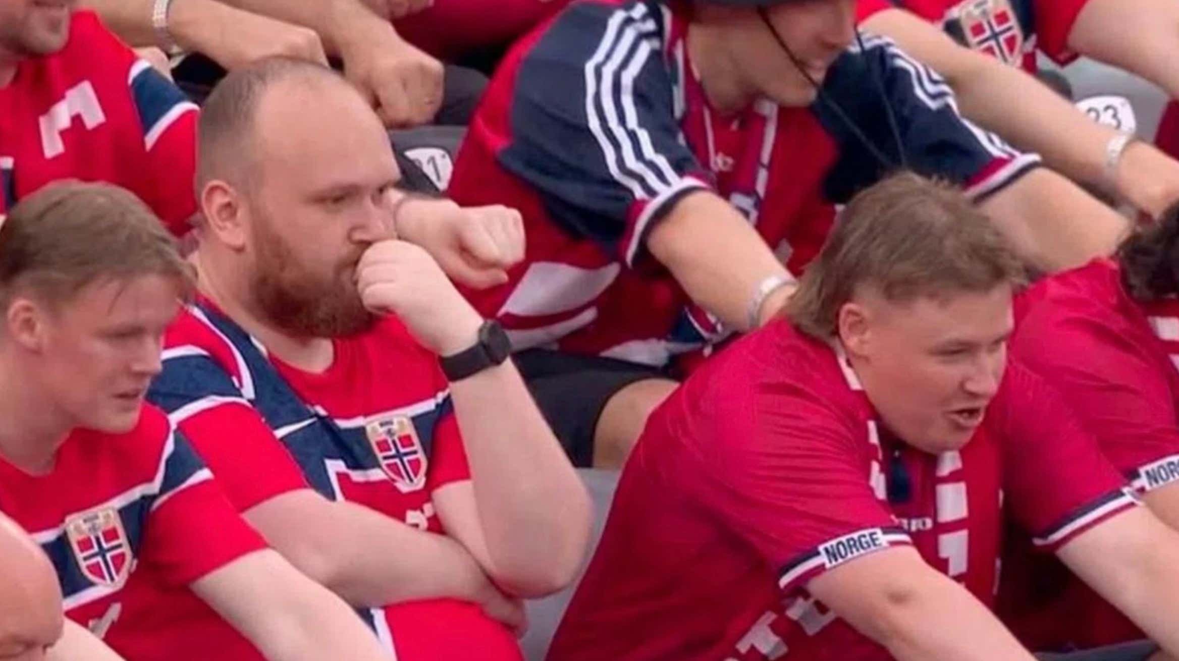 "I Will Not Row" – I Love This Norway Soccer Fan Who REFUSES To Row The Boat Out of Principle (Because The Vikings Didn't Row Across The Atlantic)