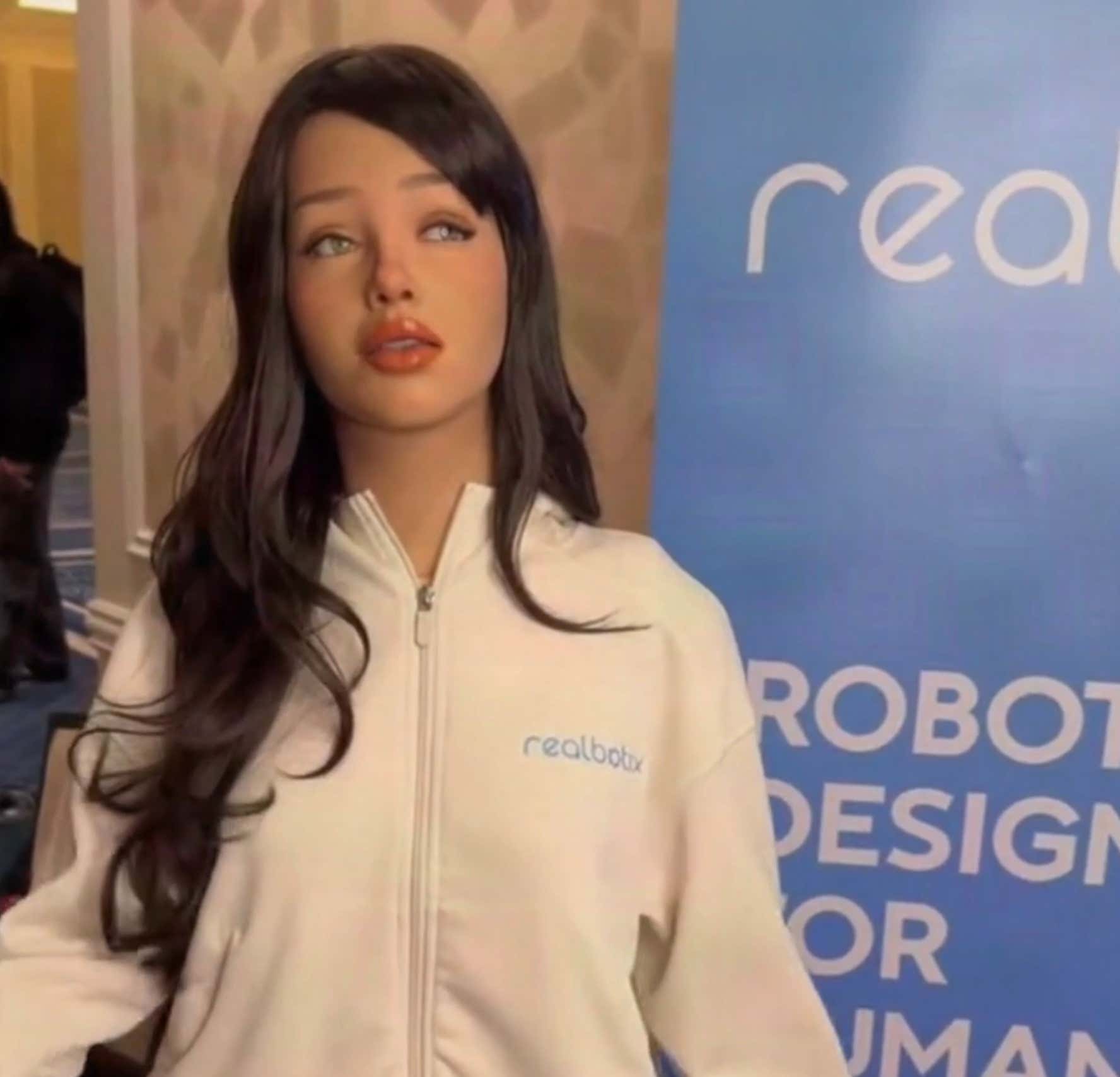 Sally The Humanoid Robot Is Way Too Hot to Be Teaching High School Students in New York
