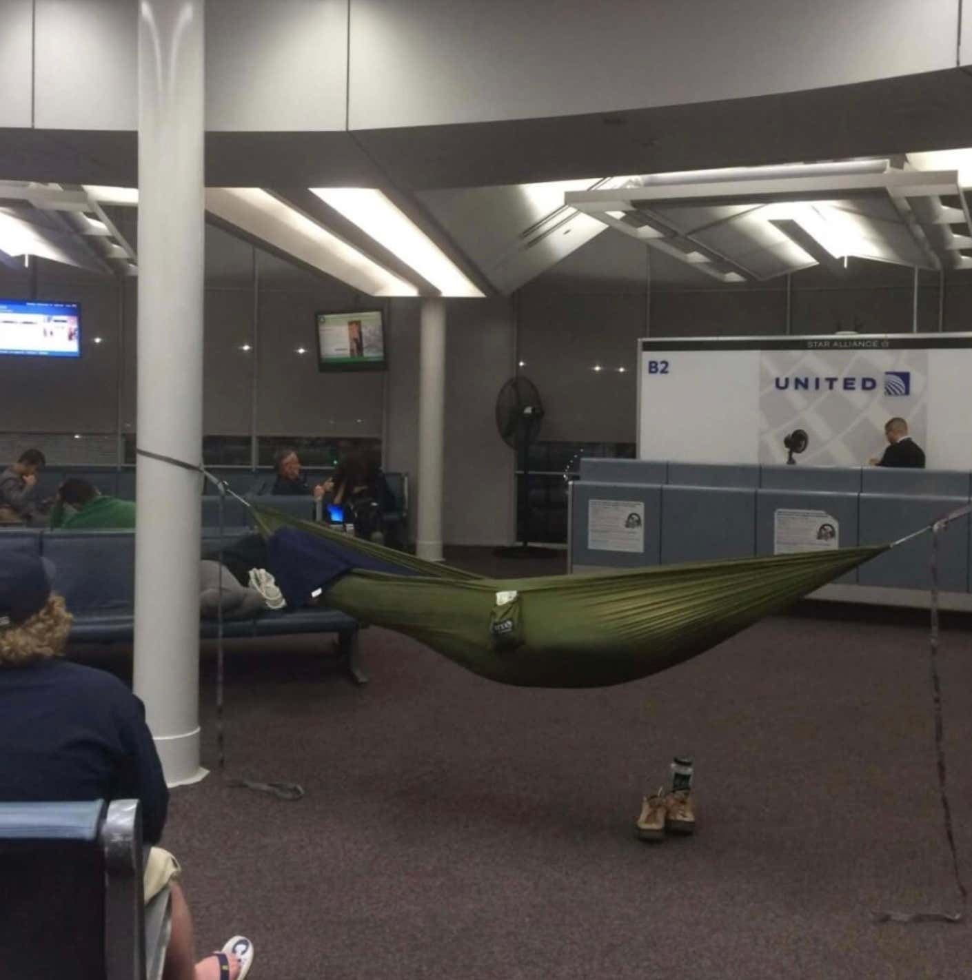 TSA Has Lost Their Damn Minds and Are Encouraging People To Set Up Hammocks In The Airport
