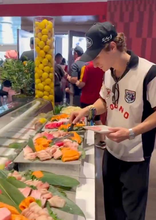 This $150,000 All-Access World Cup Ticket To The Final Looks Like A Foodie's Dream — Full Sushi Bar, Freshly Shucked Oysters, Tomahawk Steaks, And More