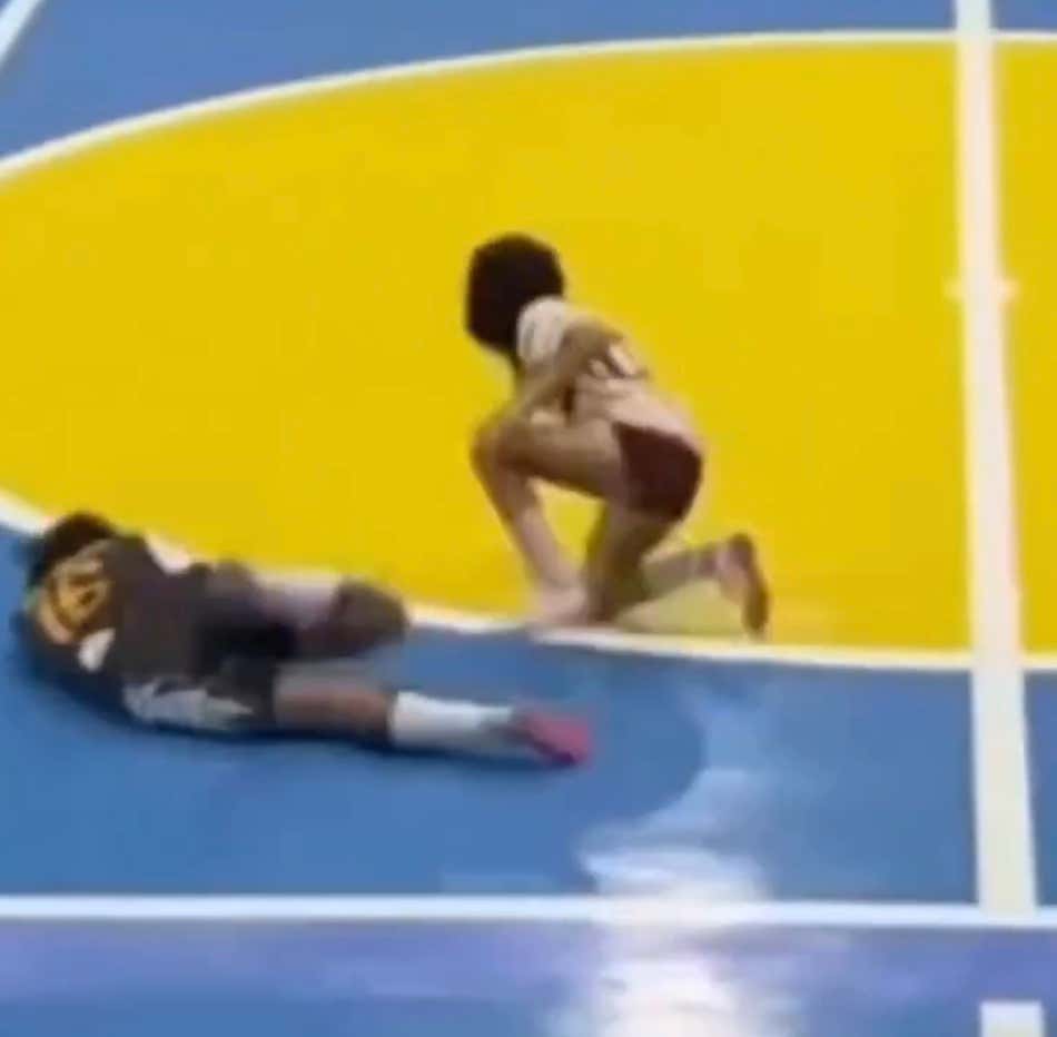 ASSAULT – This Brazilian Futsal (Indoor Soccer) Player Was Banned for 5 YEARS After Committing One Little Double-Kick To Her Opponent's Head