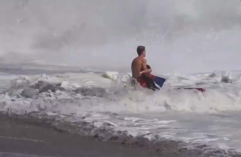 This Kid Rocks: First Year Lifeguard In California Pulls Off An Incredible Rescue To Save A Little Boy, Is Officially Tougher Than The Waves
