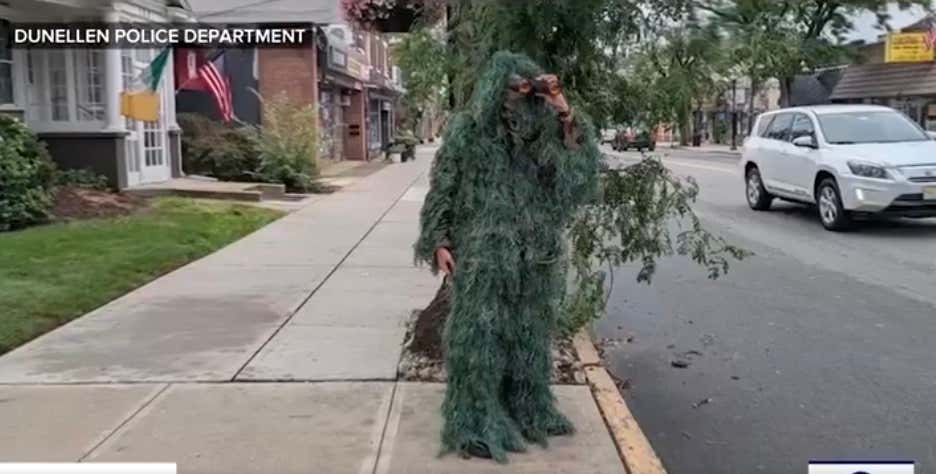 New Jersey Drivers Beware – We Have Police Officers Dressed As Trees Trying To Catch Distracted Drivers