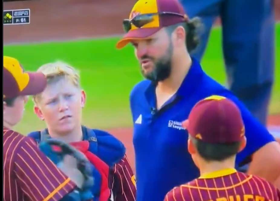 Now Would Be A Great Time To Stop Putting Microphones On Little League Coaches After This Fella Told His Pitcher It Would Be Fine To Walk The Next 5 Batters