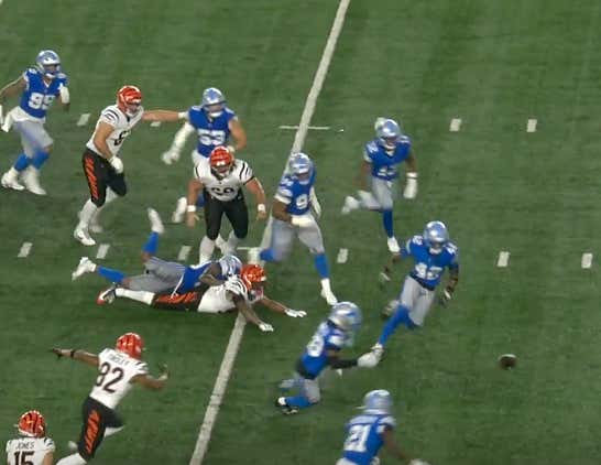 Nothing Sums Up Preseason Football And Why This Sport Will Forever Own Our Brains Like This Incredibly Stupid Bengals/Lions Play