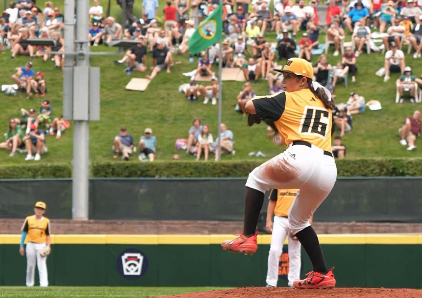 Watch Out Bosco – Alabama's Kinley Rasmus (aka Mo'ne Davis 2.0) Pitched a 6-Inning, 1-Hit Shutout in an Extra Inning Loss to Washington in the Little League World Series