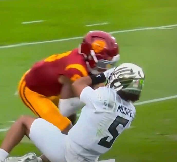 USC’s Desman Stephens Had A Clear Dirty Hit On Dante Moore Then Was Seen Celebrating And Smiling