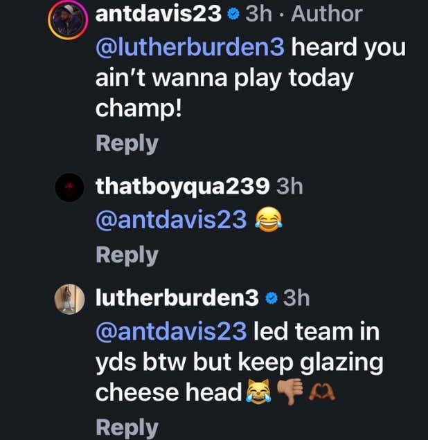 Luther Burden Got Into It With Packers Fan Anthony Davis And Proceeded To Brag About Being The Bears' Leading Receiver In The Game With a Whopping 47 Yards