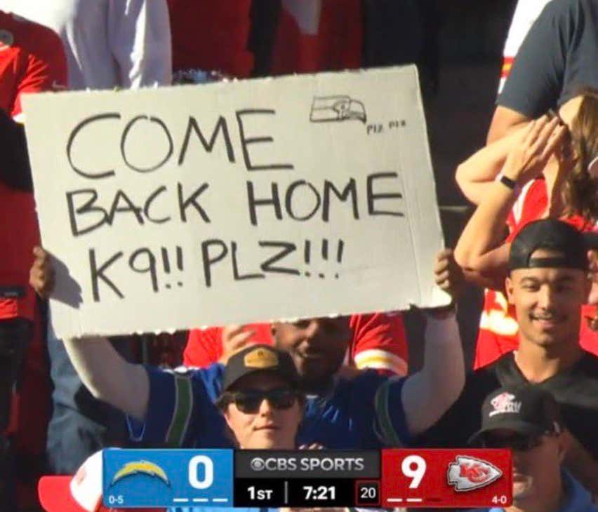 Whatever It Takes: Seahawks Fans Are Now Showing Up To Chiefs Games Just To Beg Kenneth Walker To Come Back