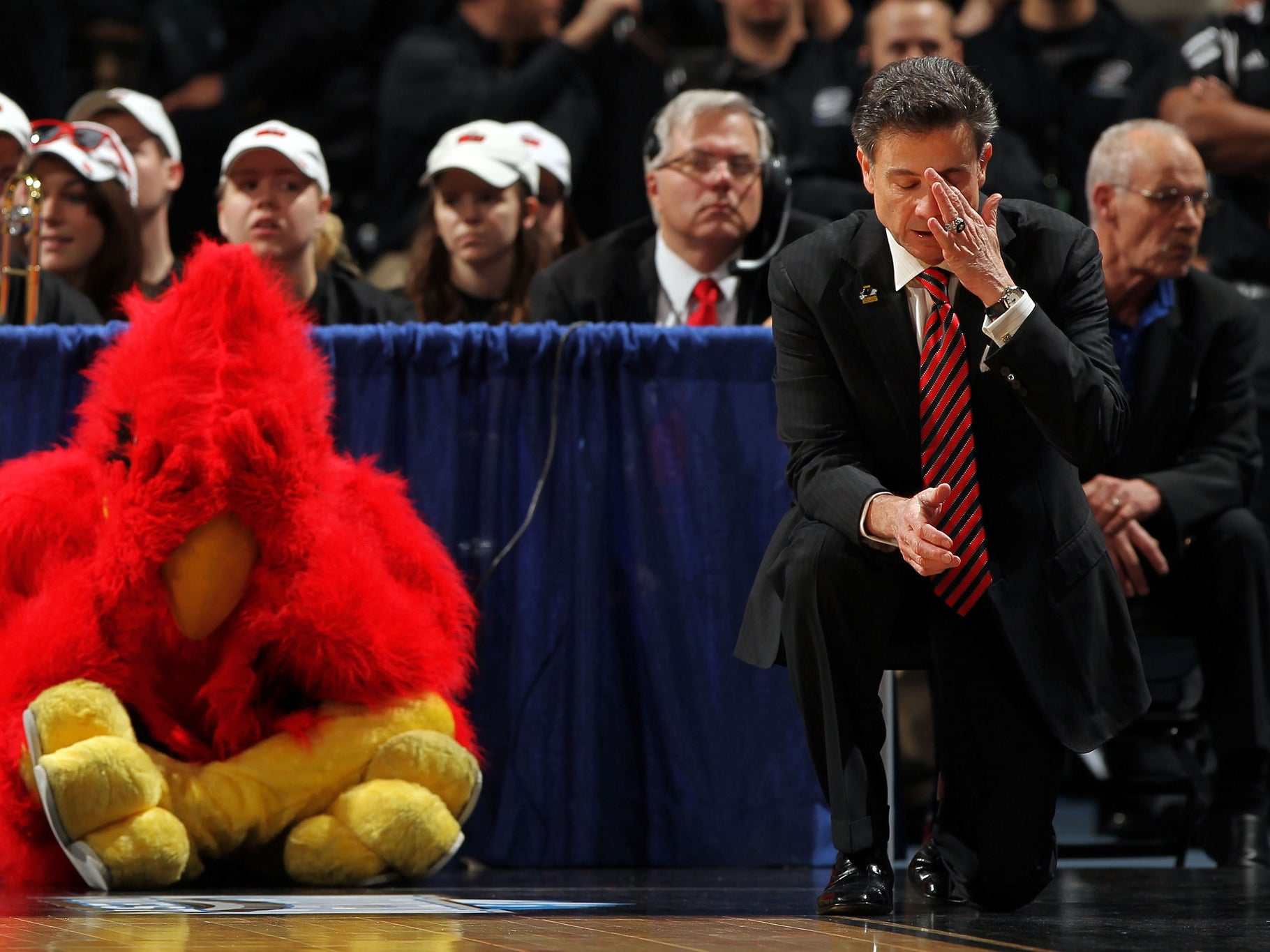 Baby Steps: It Only Took A Ho-Hum 5 Years For The NCAA To Investigate Louisville Basketball (Again) And Completely Embarrass Itself