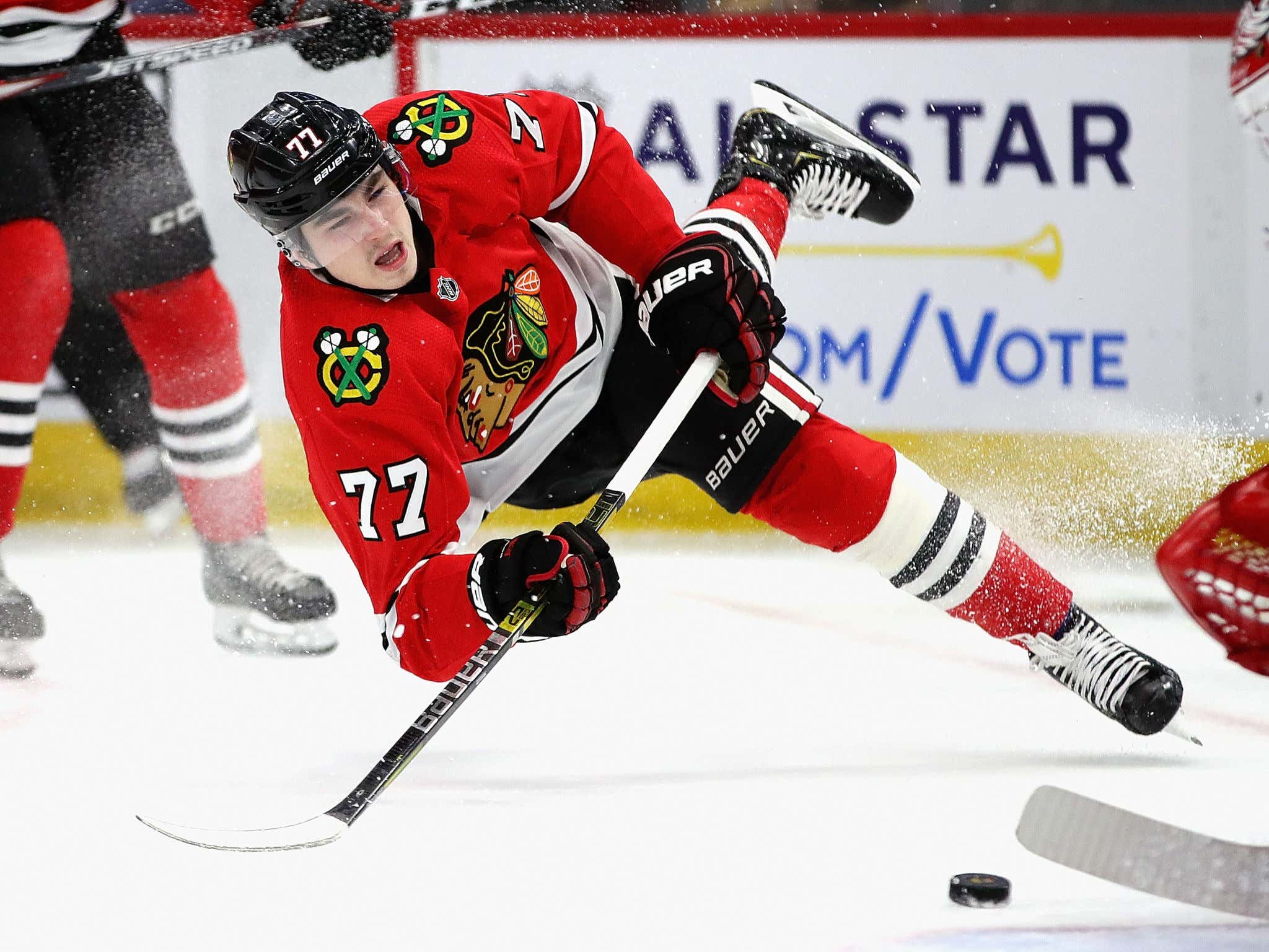 THE BLACKHAWKS TRADE KIRBY DACH TO THE MONTREAL CANADIENS