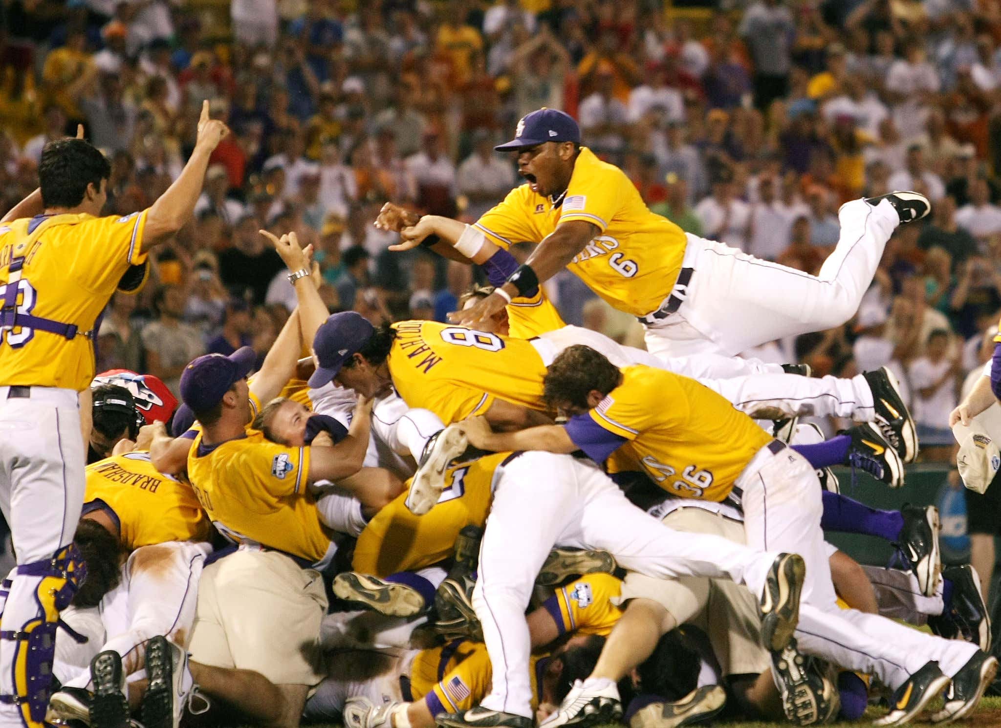College Baseball Opening Day Is Tomorrow, So Let's Figure Out Which Team We Should Bet To Win The CWS In Omaha