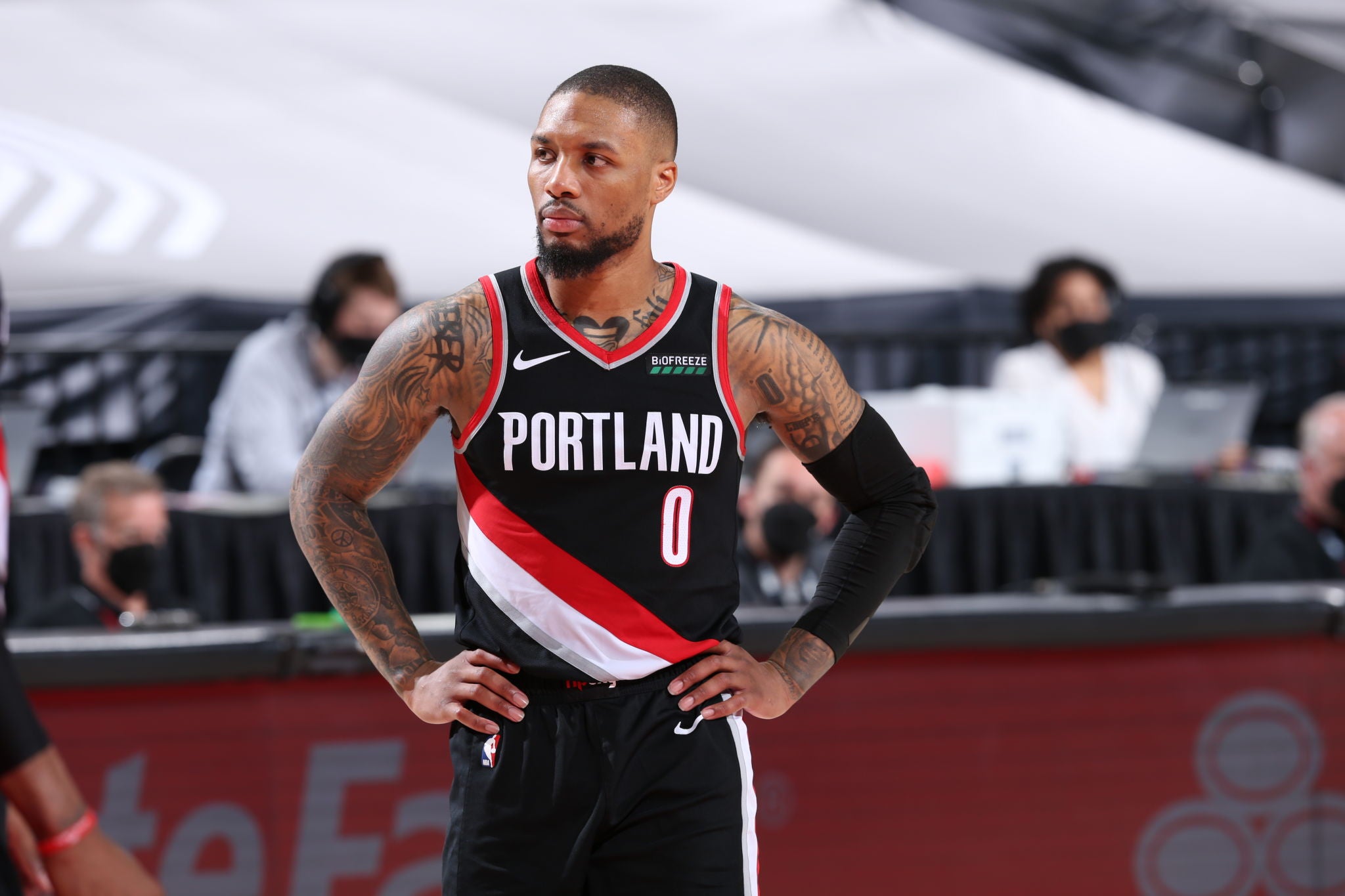 Damian lillard top away jersey