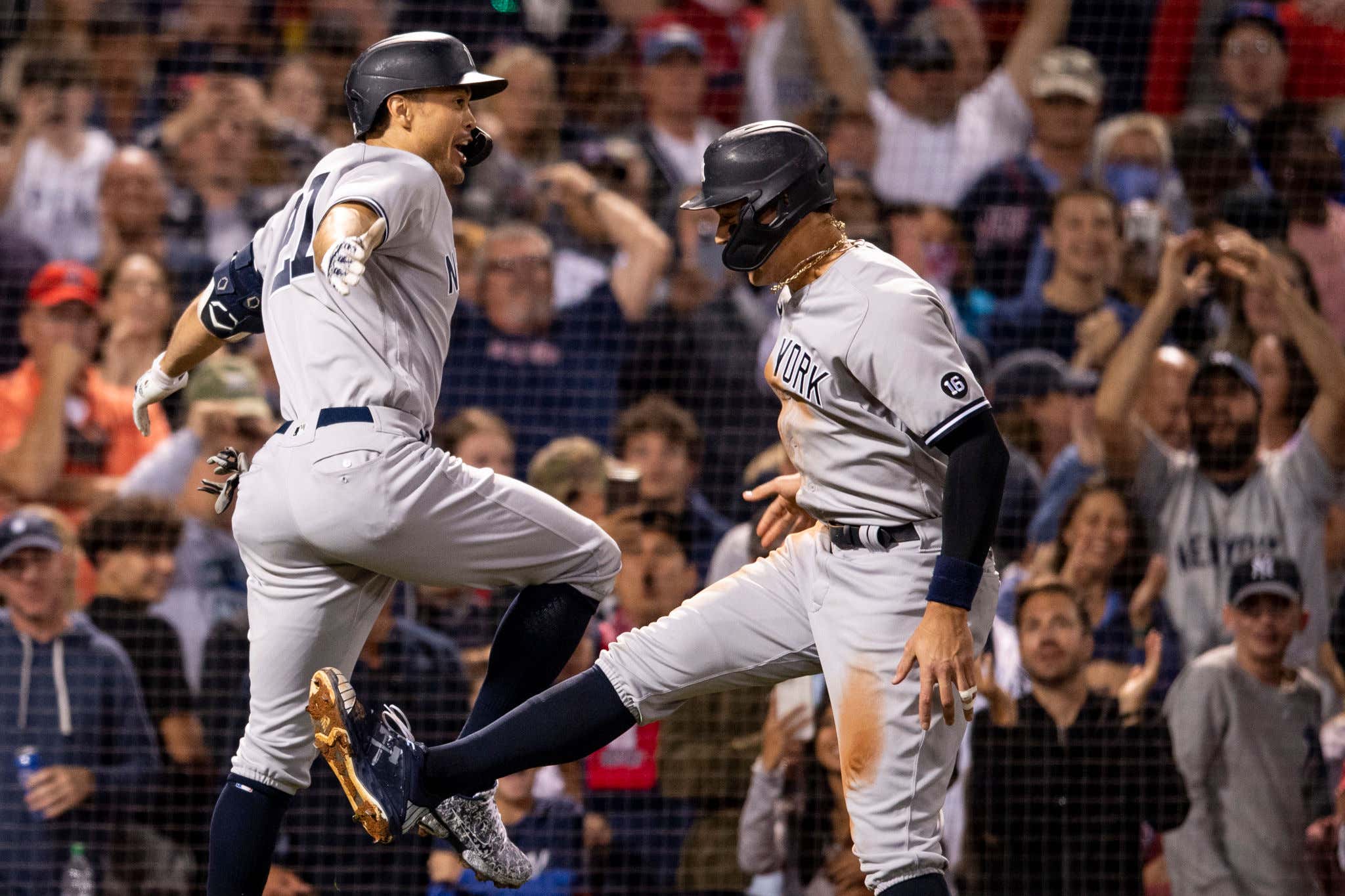 Aaron Judge plays New York New York at Fenway