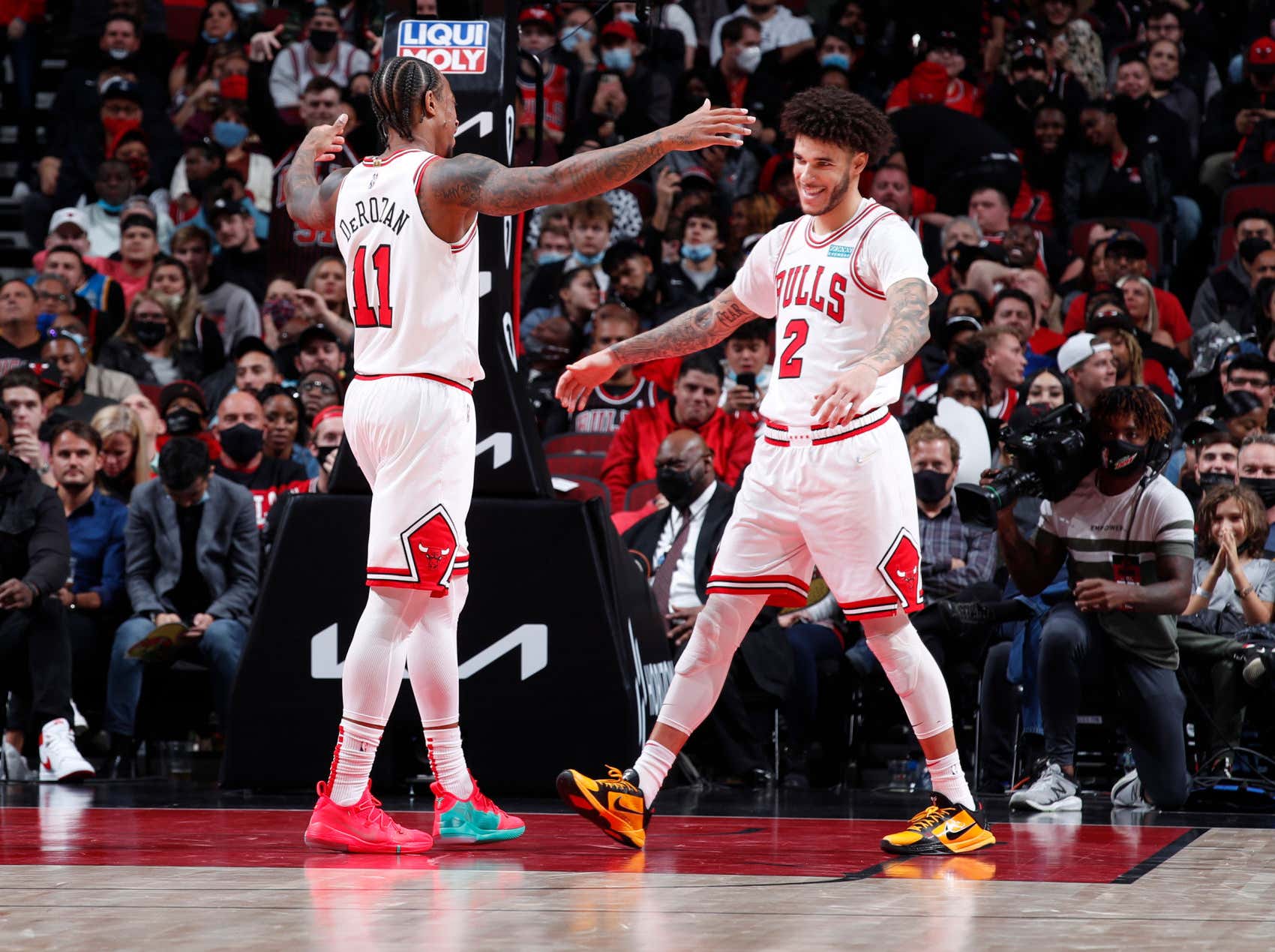 I Love The Bet With Barstool Chicago Bulls Bet Tonight. DeRozen and