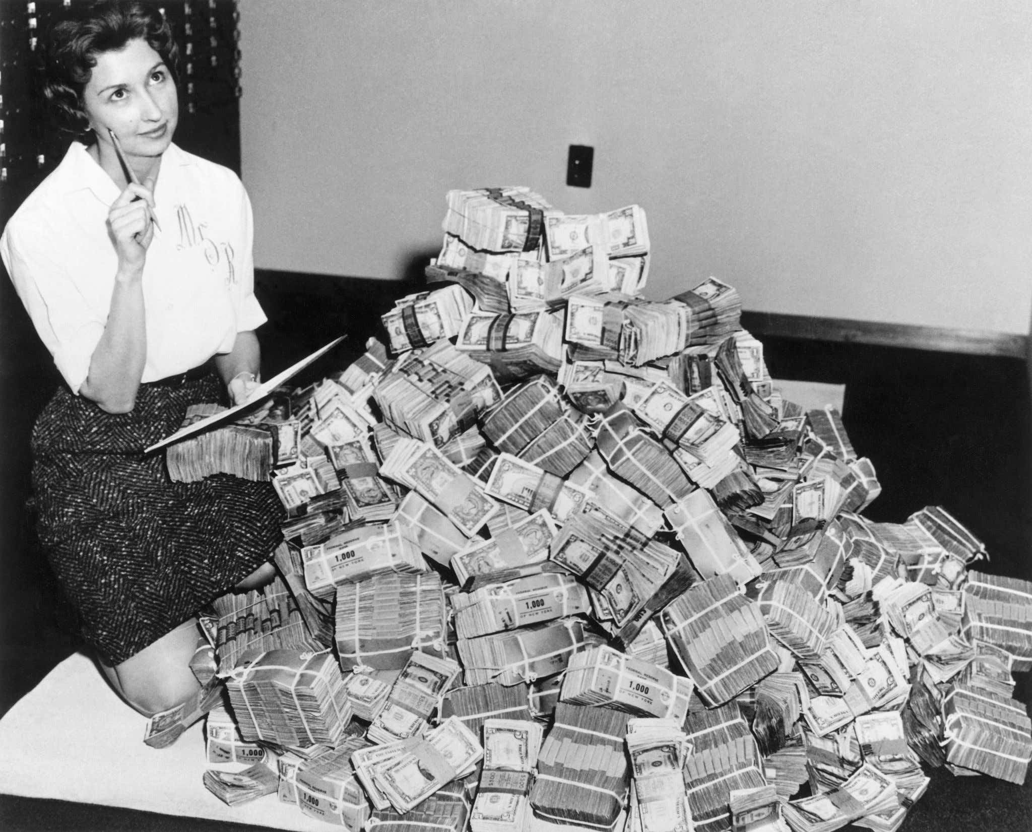 WILD Story Of How A Yale University Employee Just Got Busted For Stealing $40 MILLION From Her Department Over The Course Of Ten Years