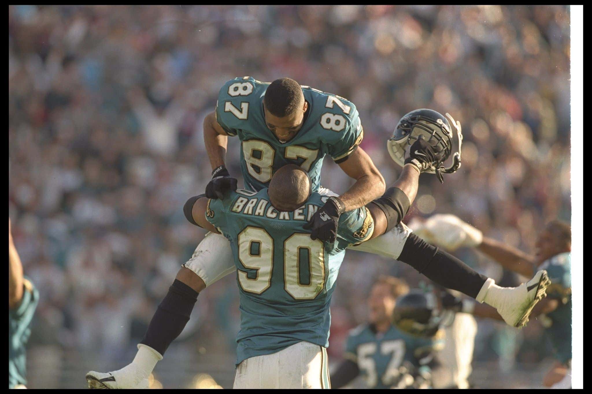 On This Date in Sports December 22, 1996: Morten's Miss Gets Jaguars into Playoffs