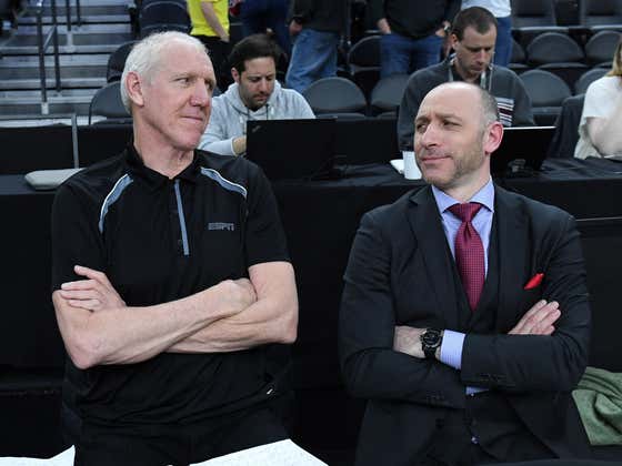 Bill Walton Was Attempting To Talk About Transfers, Instead Spent The Broadcast Explaining Tinder To Dave Pasch