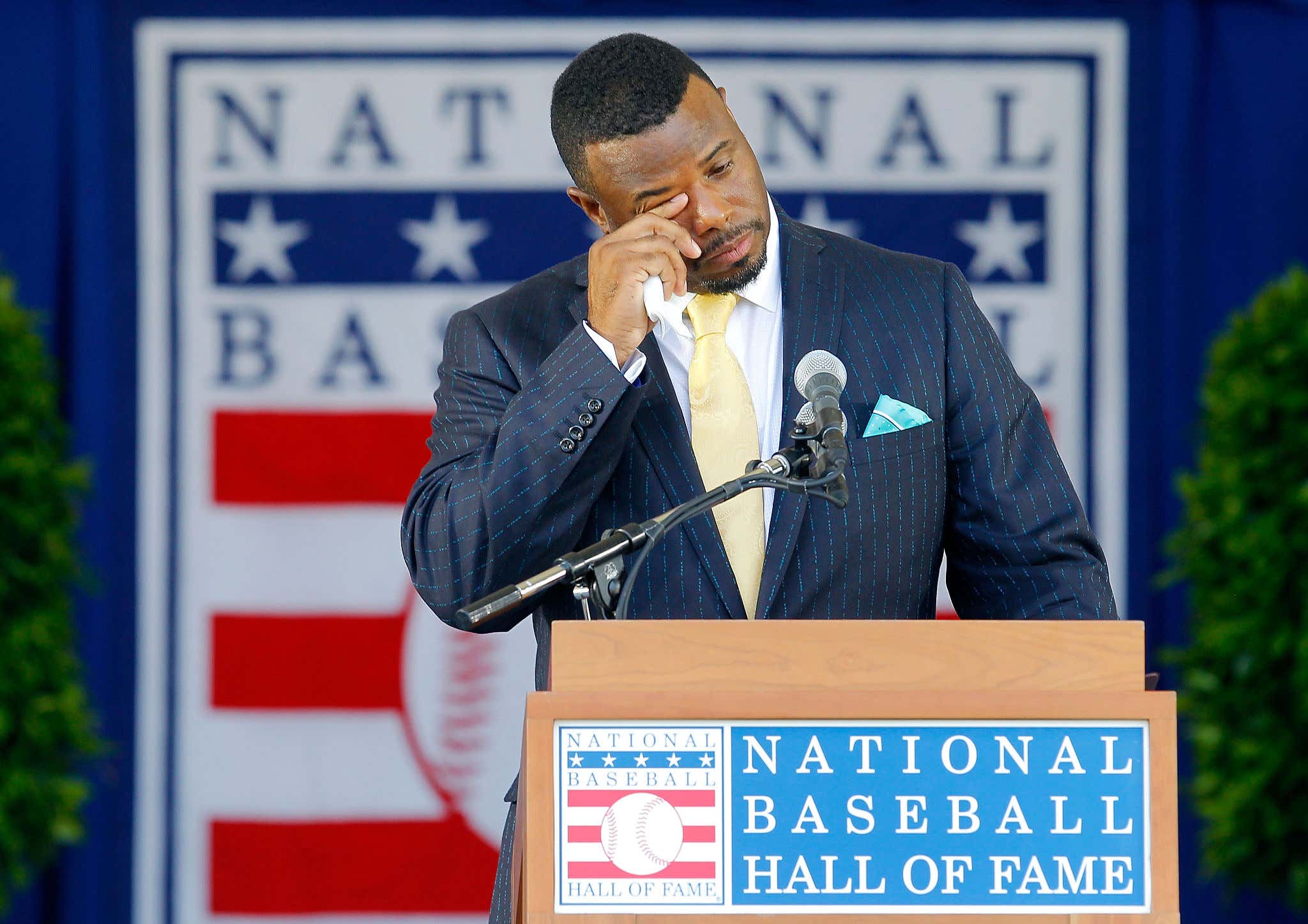 Way To Stay Relevant Baseball: MLB Network Will Broadcast The HoF Election Results With A FOUR-HOUR Announcement Show On Tuesday