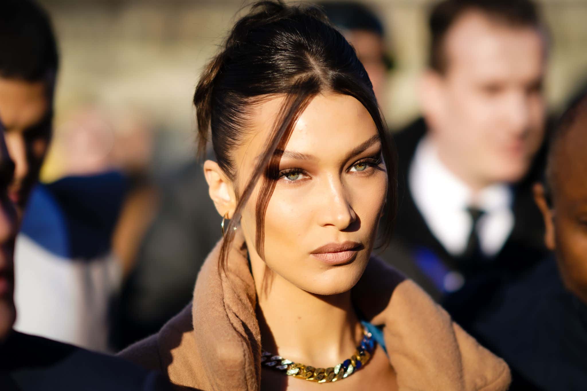 Bella Hadid Is Sober Now, Noting That She Felt Like She Would "Lose Control" When She Drank And Now I, Too, Will Be Considering Sobriety