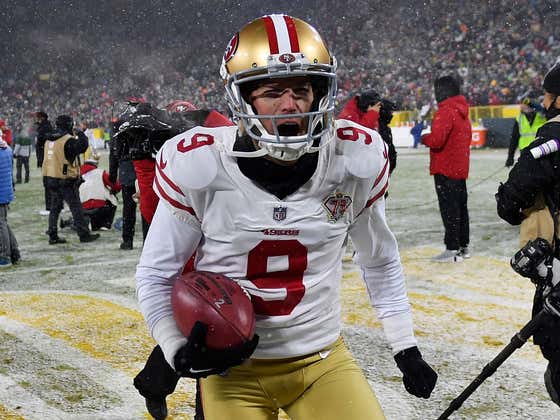 Robbie Gould's Game Winning Field Against The Packers Has Led To A Donation Boom To Gould's Charity From Chicago Fans