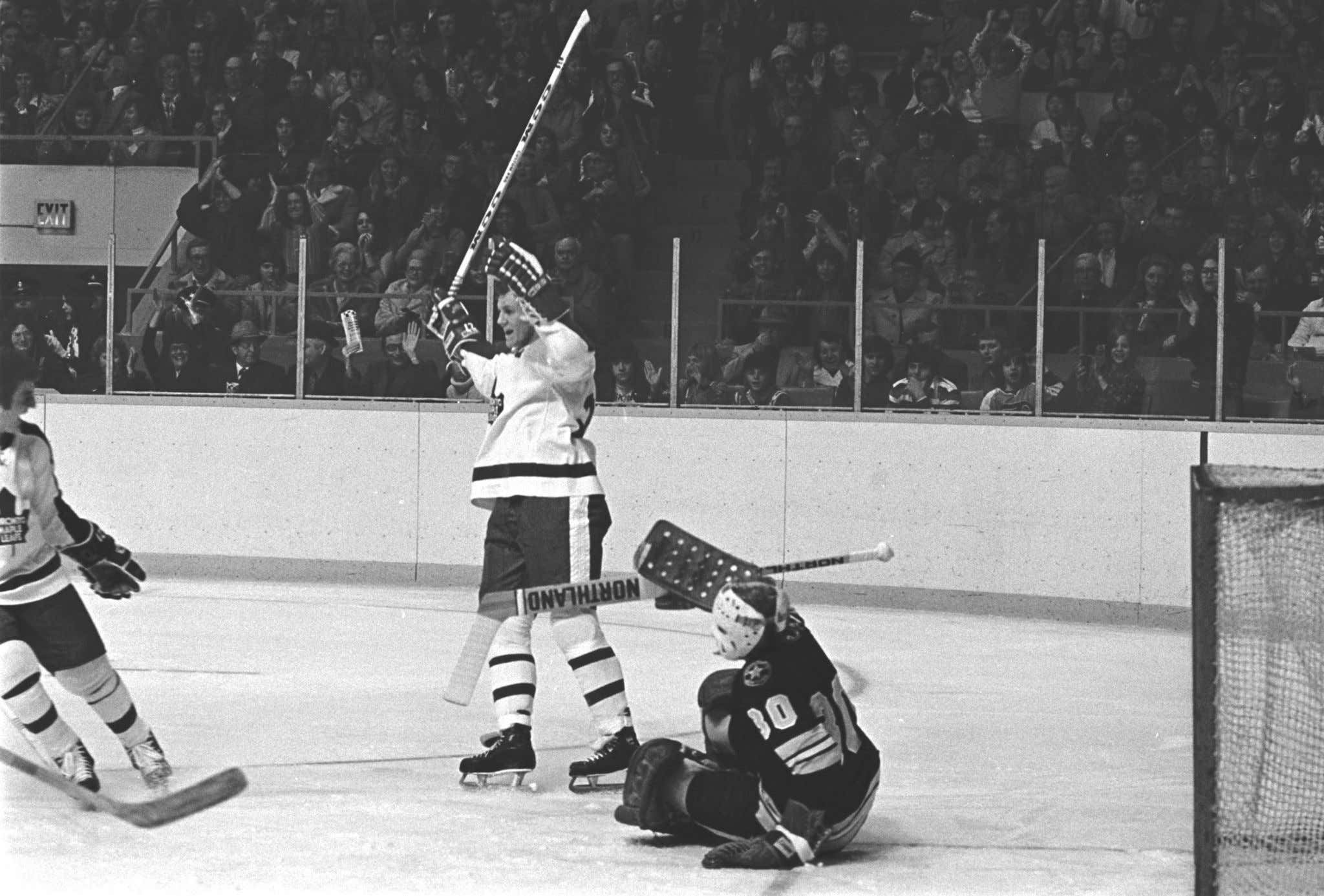 On This Date in Sports February 7, 1976: Sittler Ten