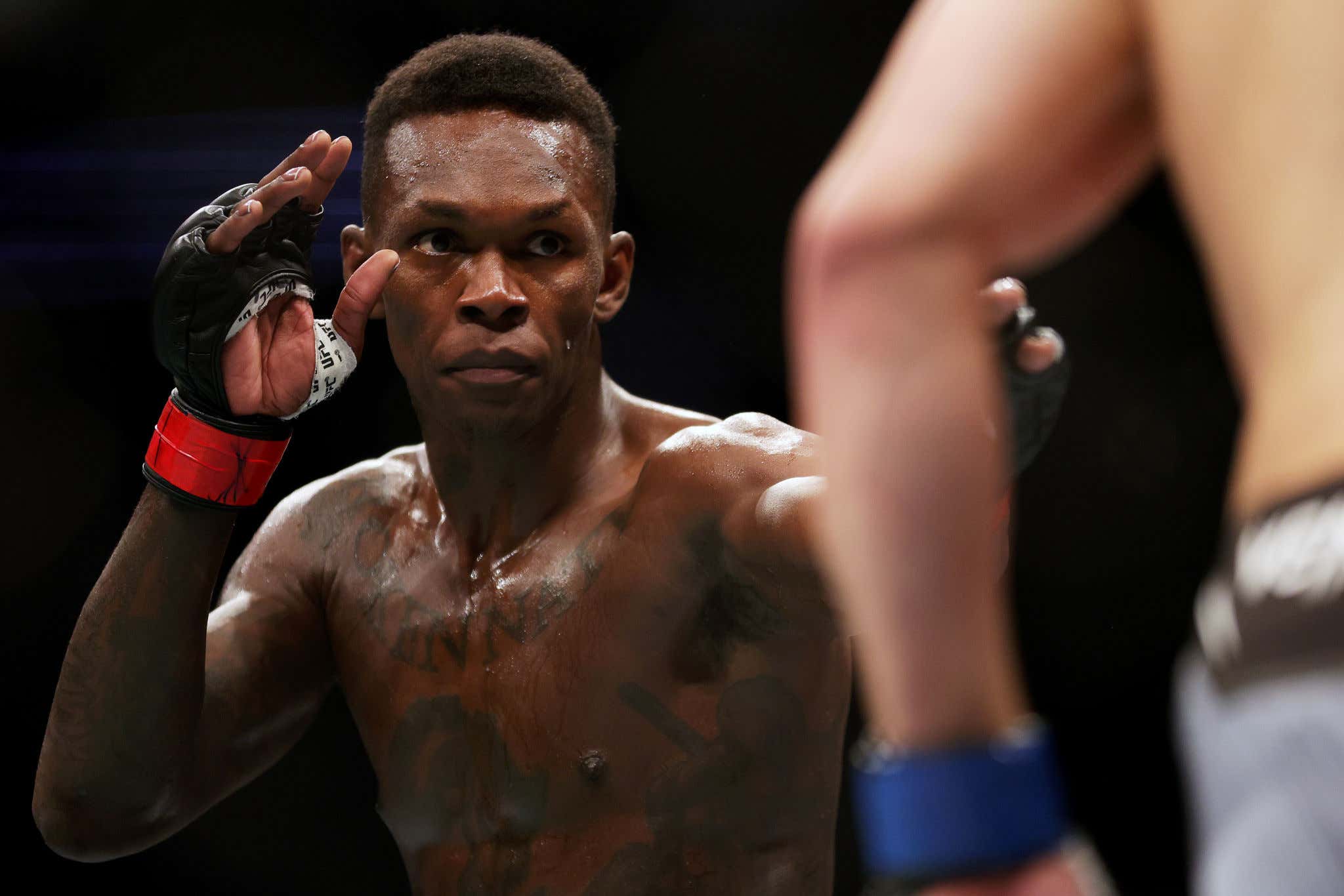 Israel "The Last Stylebender" Adesanya Gets The Decision Over Robert Whittaker In Tonight's Main Event