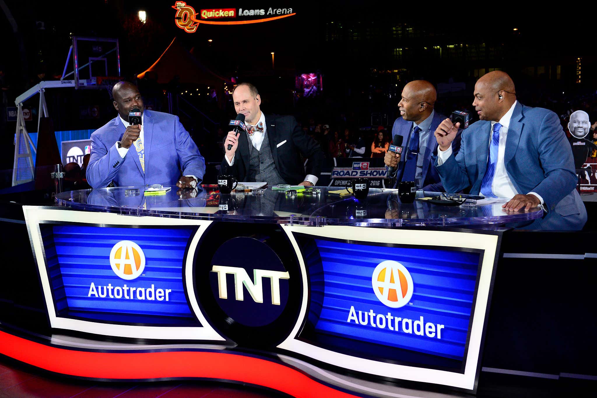 Shaq Arguing With Charles Barkley About Whether Or Not Earth Has More Than One Moon Is Why TNT Can't Lose The NBA
