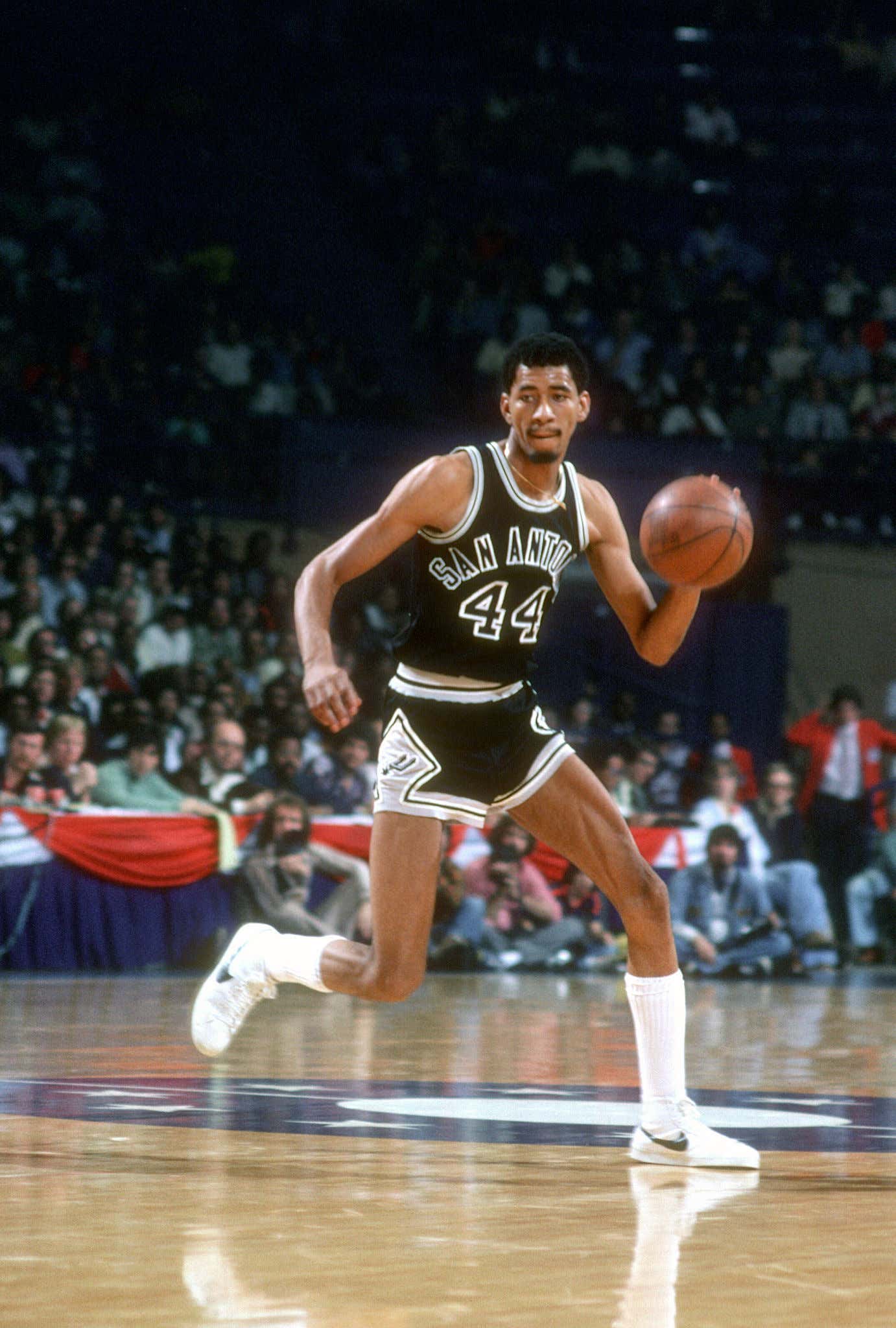 On This Date in Sports April 9, 1978: Scoring Duel