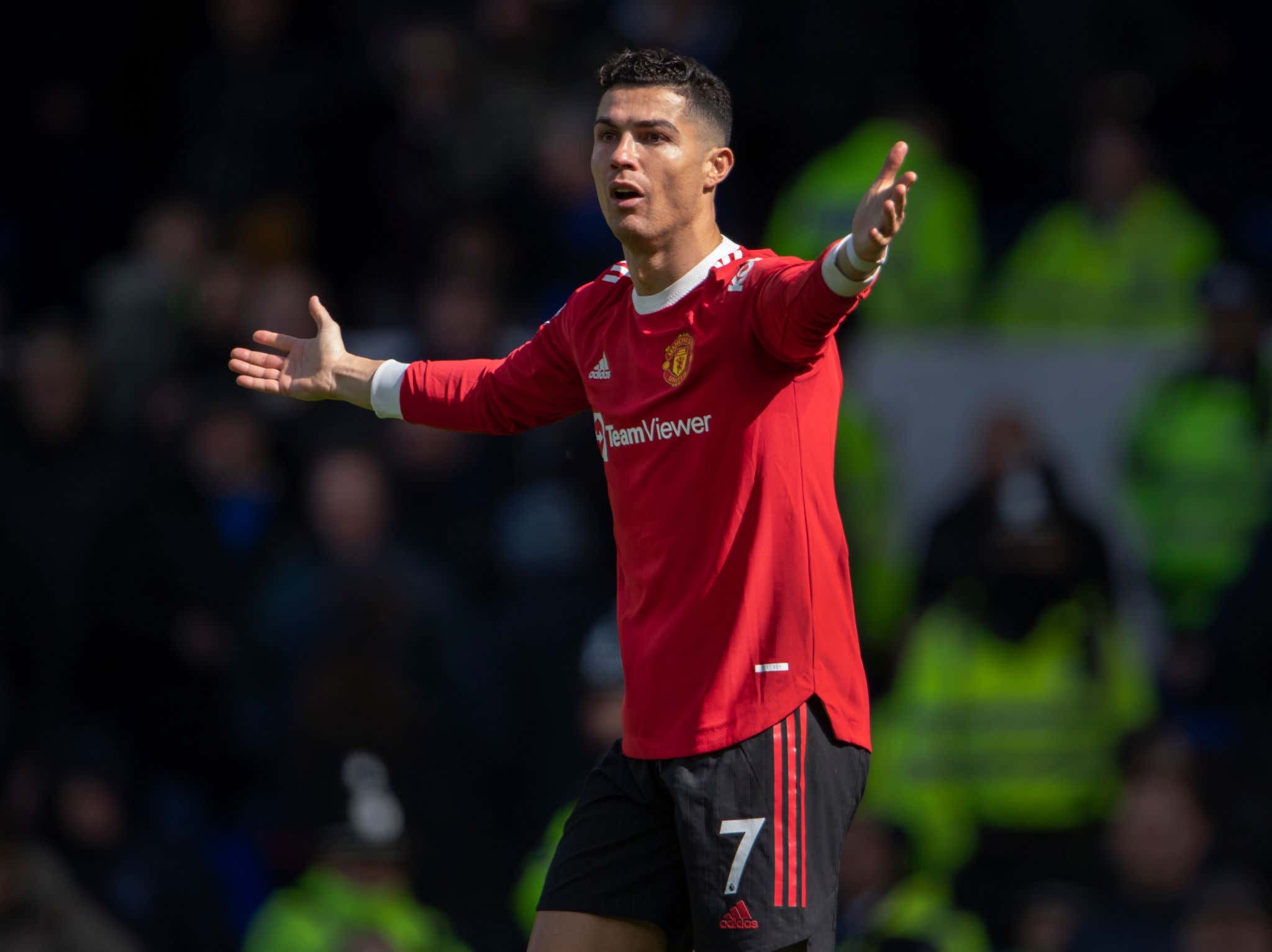 Cristiano Ronaldo Wants To Bring The 14-Year Old Boy He Allegedly Assaulted To A Game As A Sign Of 'Fair-Play' In The Most Half-Assed Apology You'll See