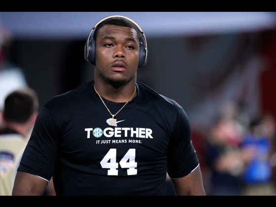 Travon Walker Got Into A Serious Car Accident Before The 2022 NFL Draft, And Emerged With No Injuries