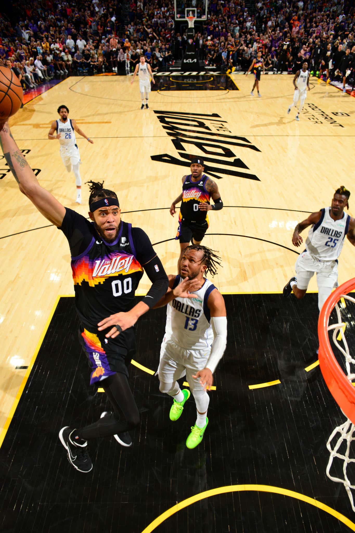 Flawless Argument: JaVale McGee Thinks The Suns Will Win The Title This Year Because .... They Signed JaVale McGee