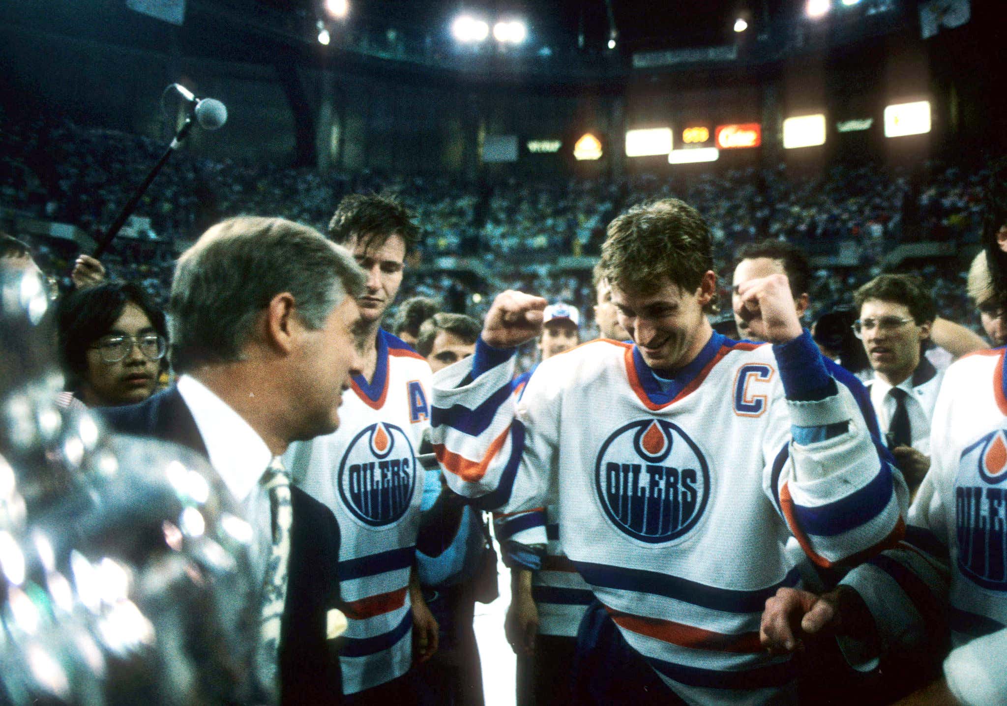 On This Date in Sports May 31, 1987: Cup Covered in Oil