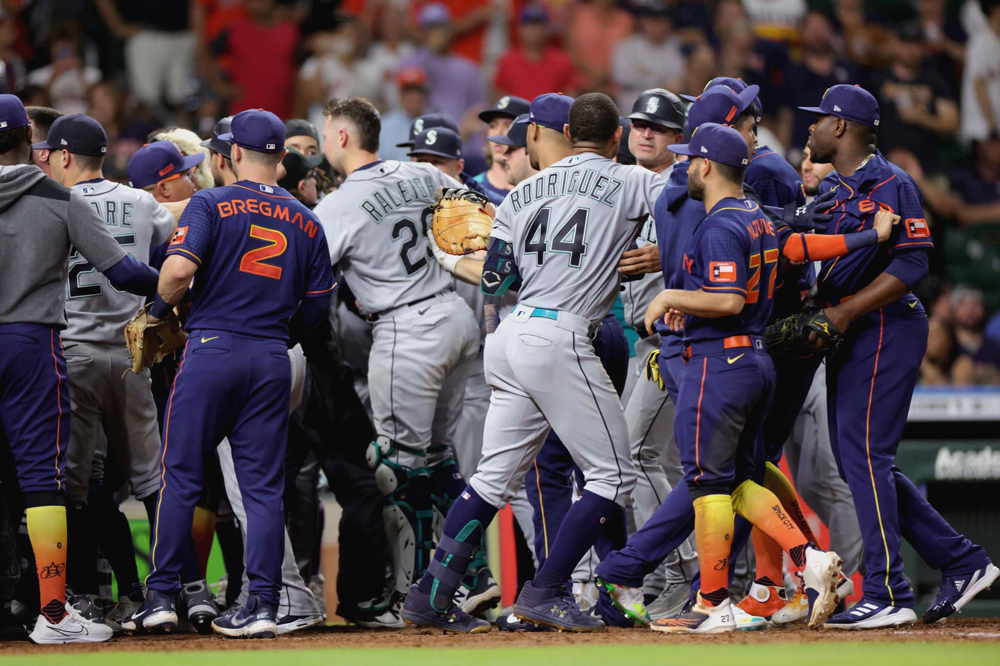 Julio Rodriguez Hit A Massive Clutch Homer Minutes After The Benches Cleared With The Astros To Announce His Superstardom