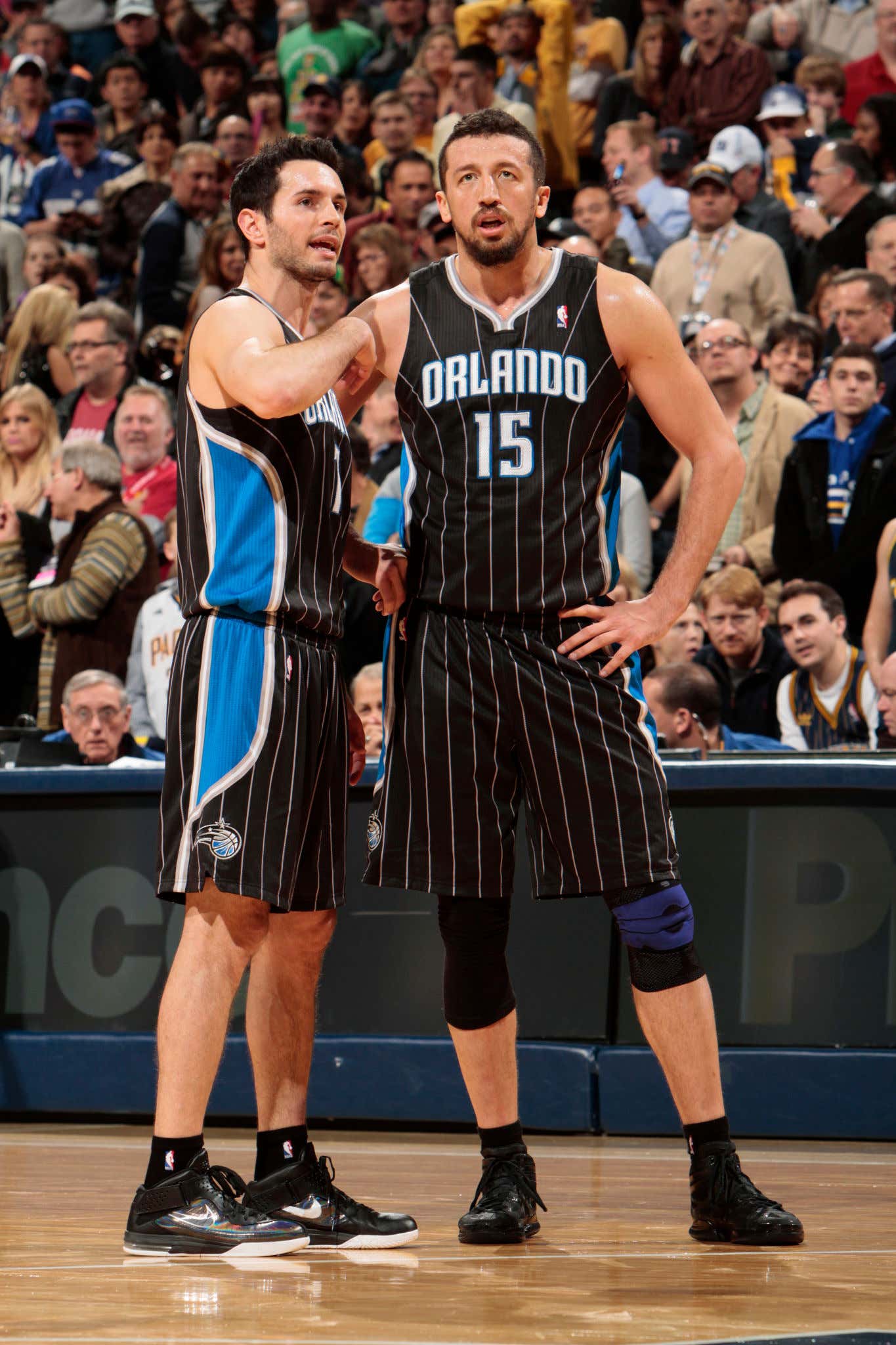 Classic Rookie Hazing: JJ Redick Owes Grant Hill His Life After He Stopped Hedo Turkoglu From Wanting To Pee On JJ