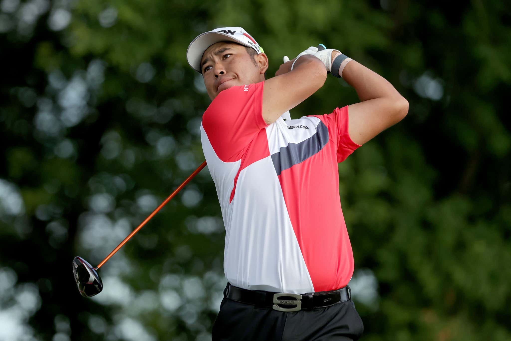 Watching Hideki Matsuyama Put 3 Straight Balls Into The Water On 18 Today Is Weirdly Comforting