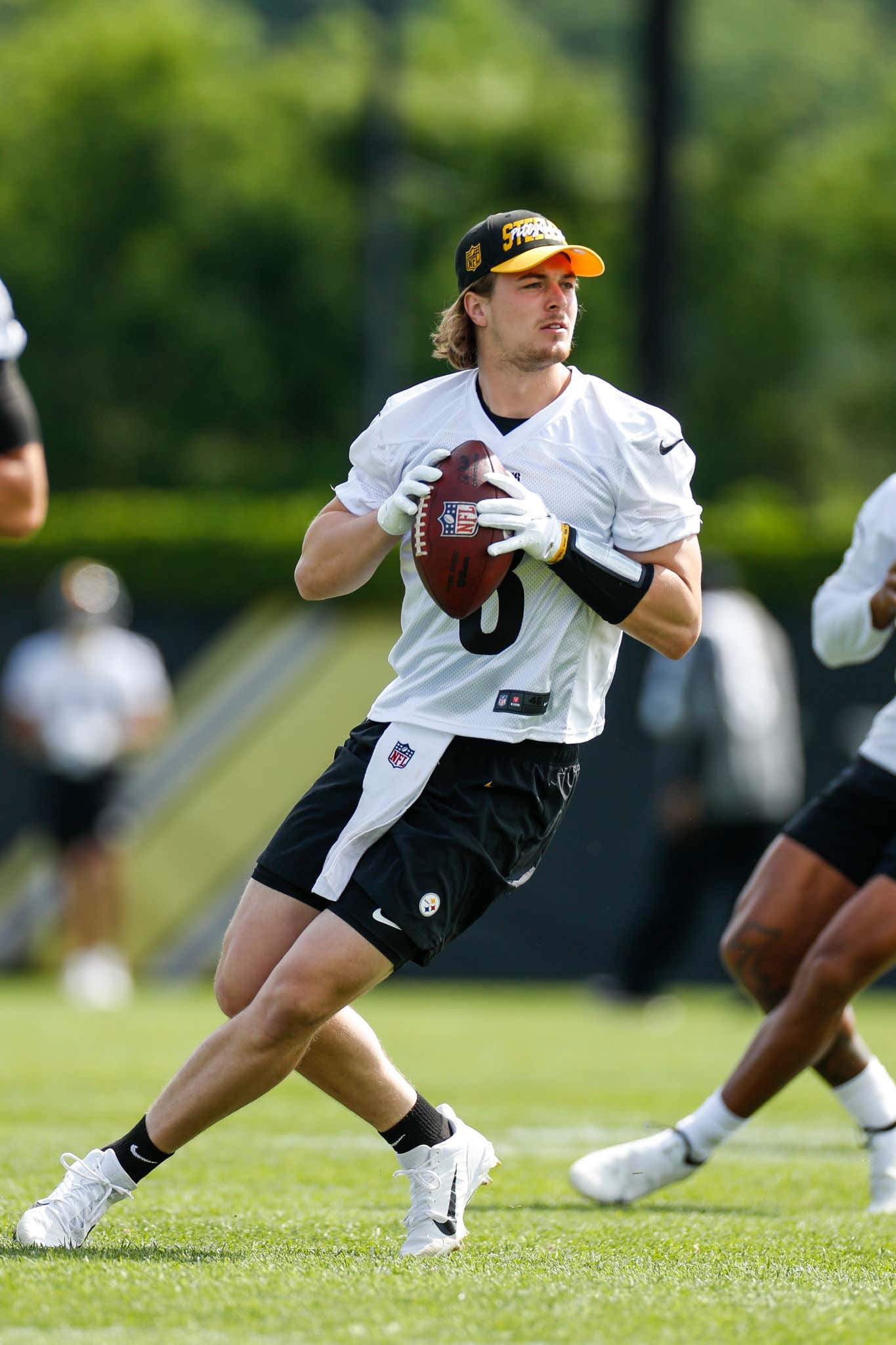 Kenny Pickett Makes Fans Cry For All The Right Reasons