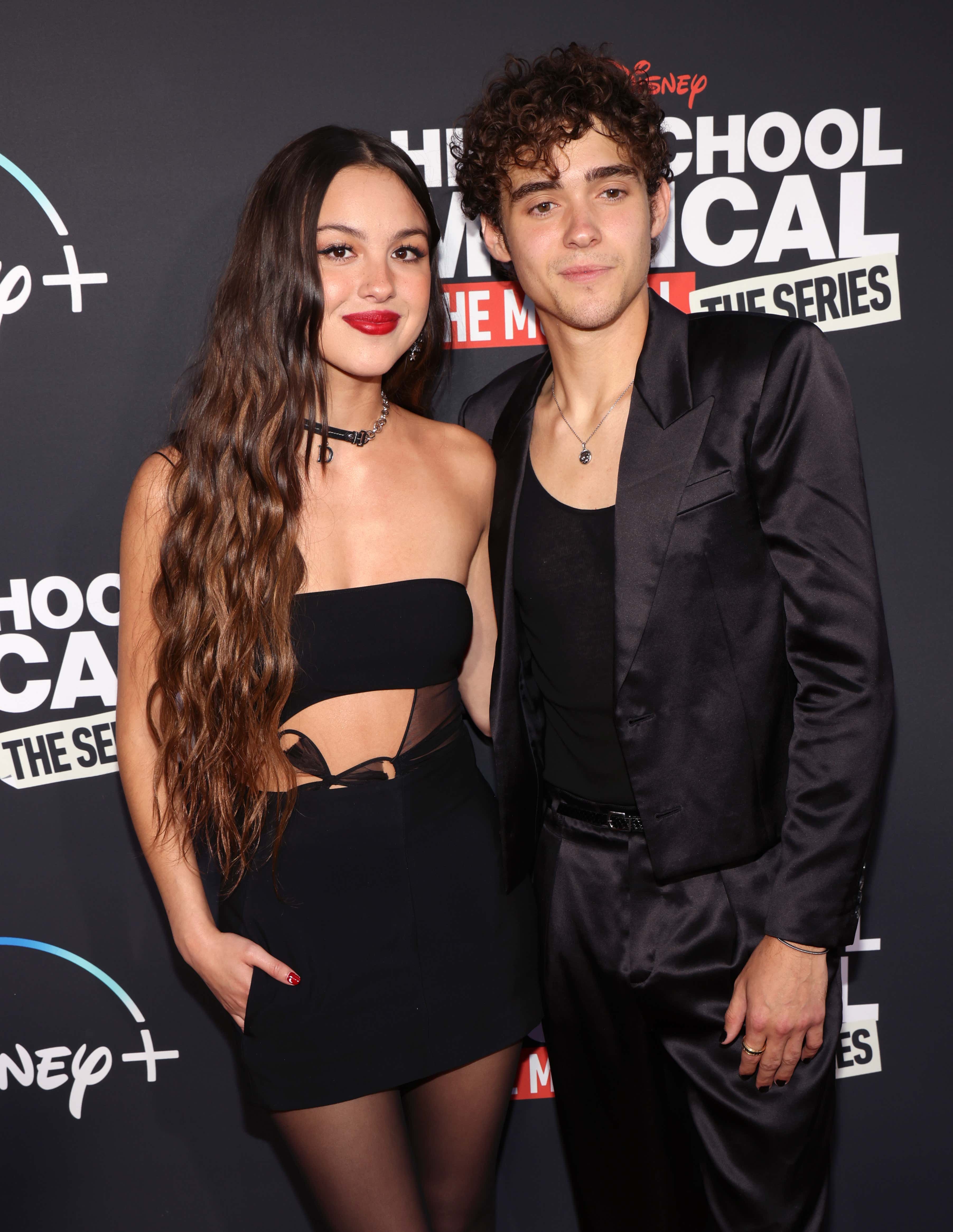 It Looks Like Olivia Rodrigo Is Pretty Chummy With Joshua Bassett, AKA The Guy The Sobbing Ballad "Driver's License" Is About